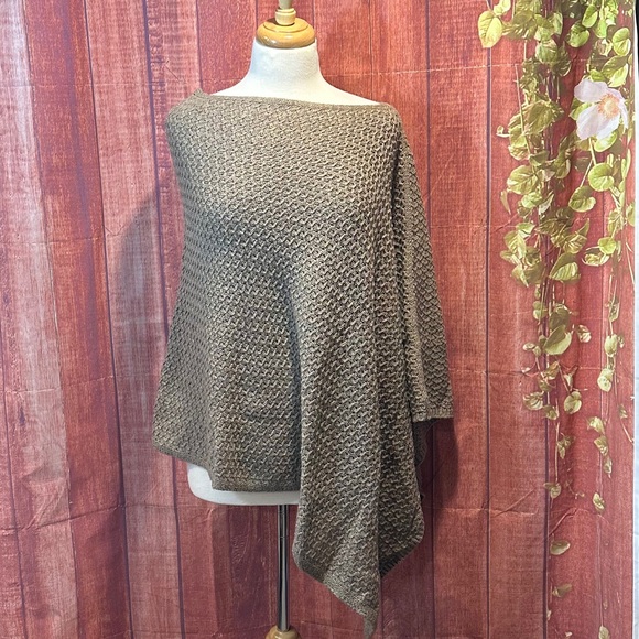 J. Jill Beachwood Tan Wool Blend Asymmetrical Poncho - Picture 4 of 7